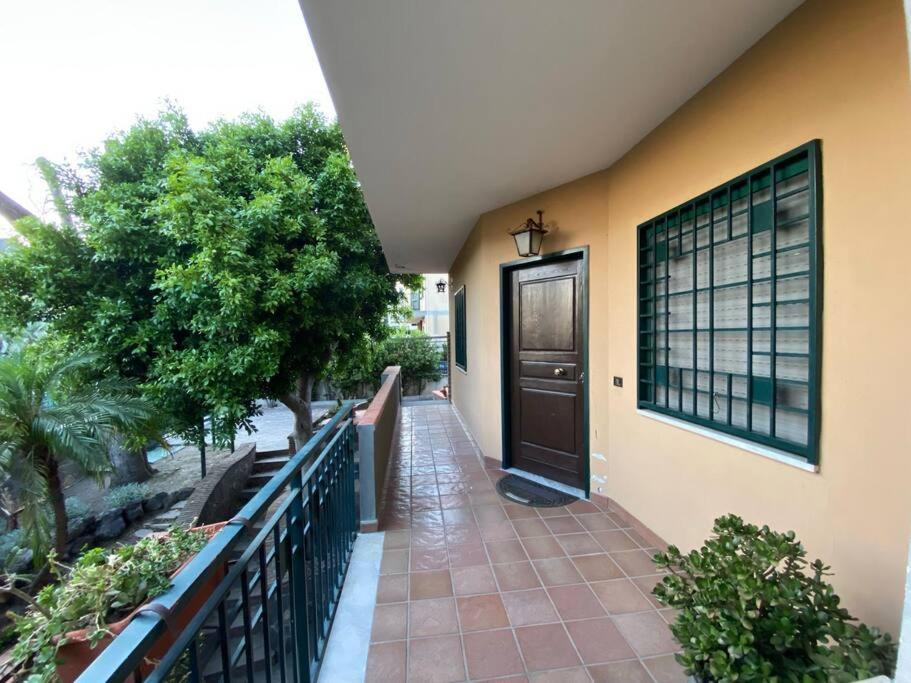 Casa Vacanze Parco Dei Fiori Vila Scafati Exterior foto
